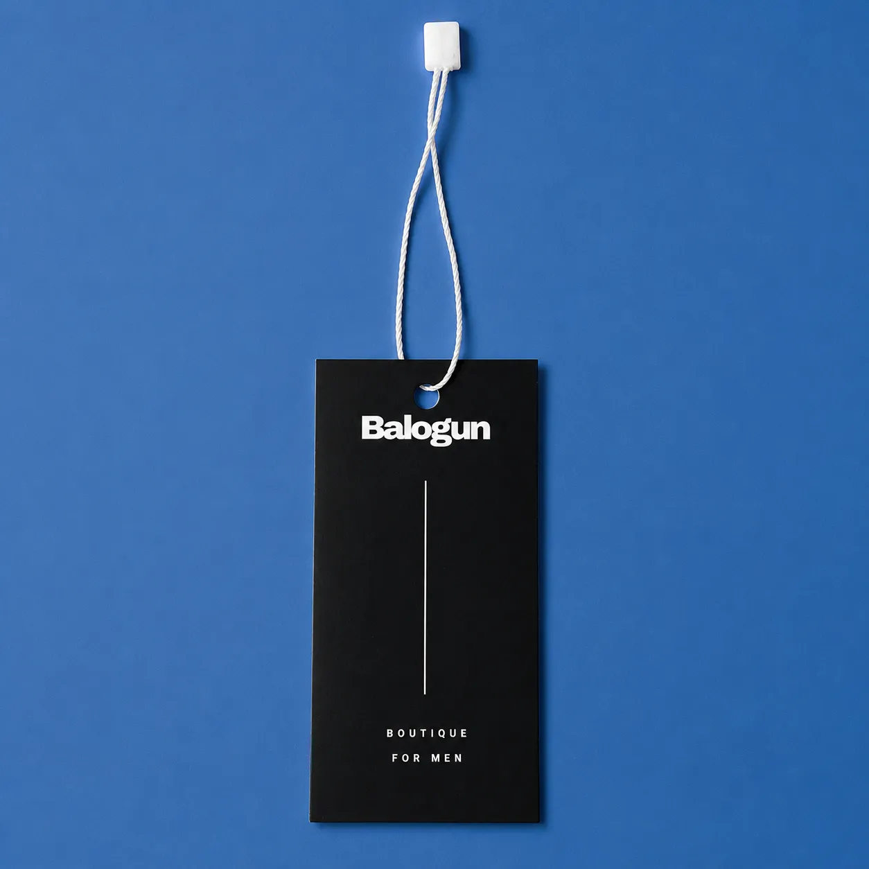 Classic one-piece branded tag